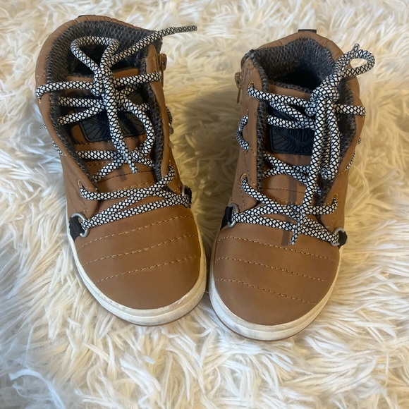 Zara Baby- Brown boots with laces - Picture 1 of 1